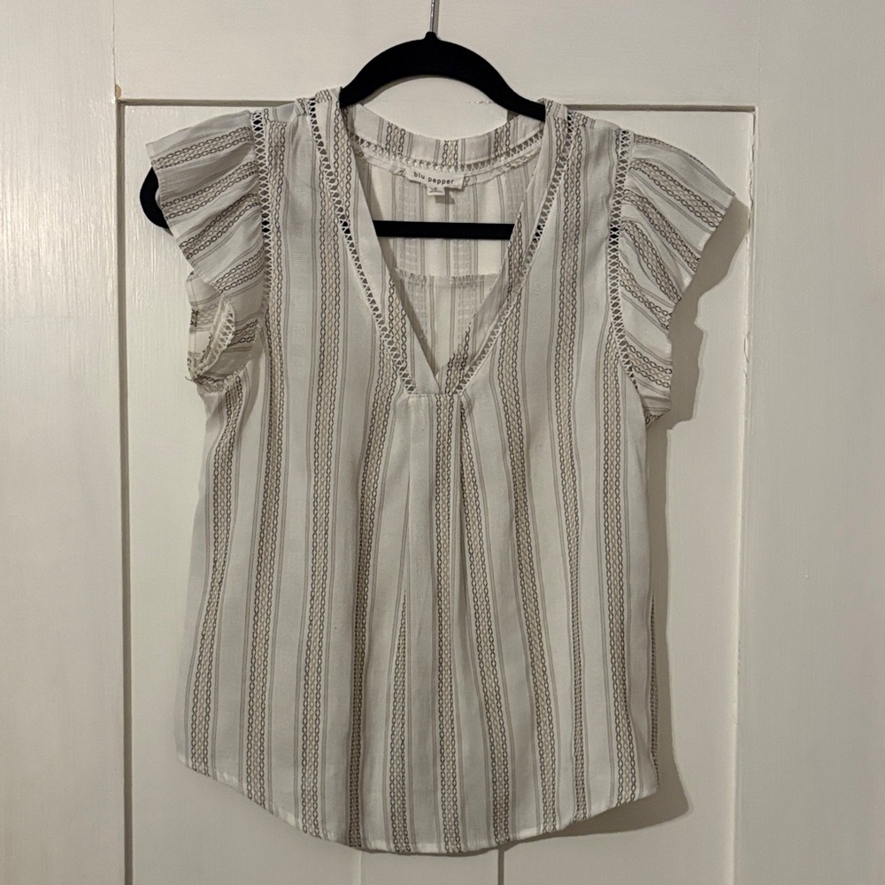Blu Pepper Cream Striped Ruffle Sleeve Blouse